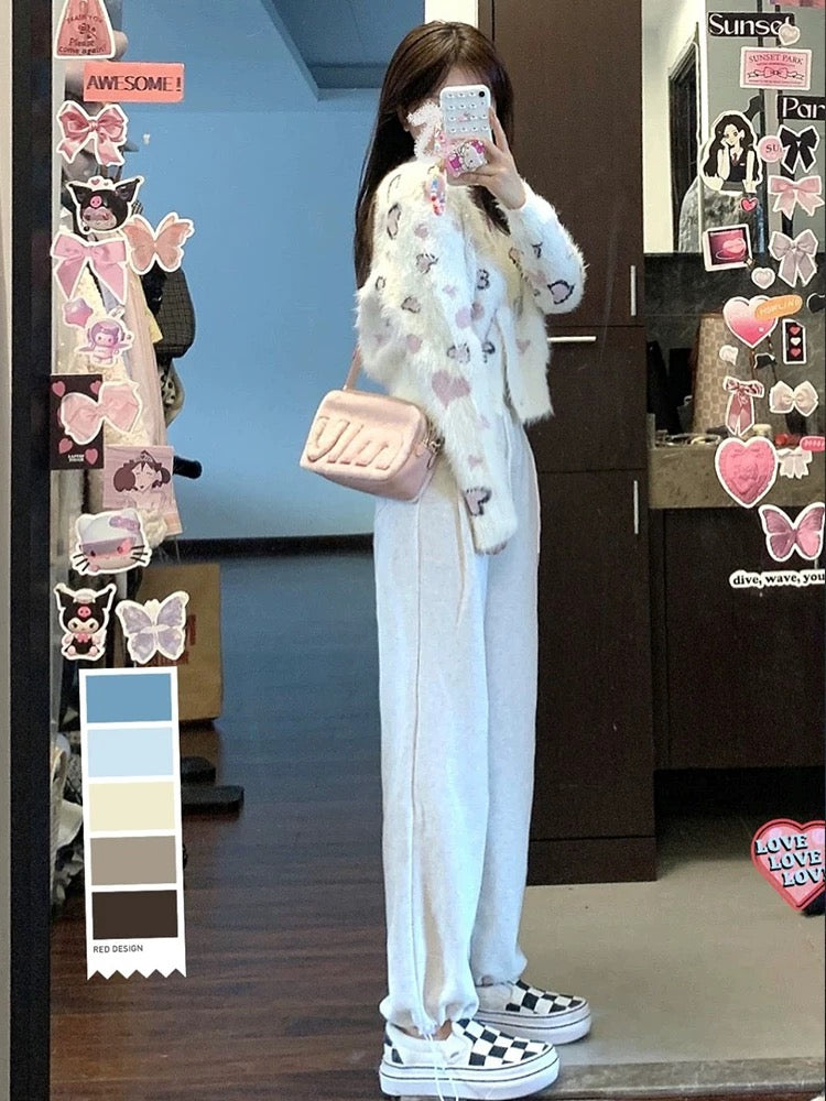 A complete set of tea style outfits 2024 spring style small fragrance milk style dopamine sports street style two-piece suit for women in autumn and winter
