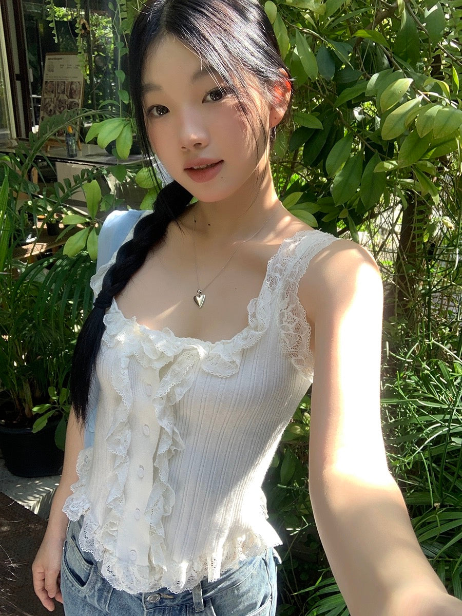 Celebrities Hall Lace Camisole Women's 2024 New Summer White Sleeveless French Sweet and Spicy Top for Women