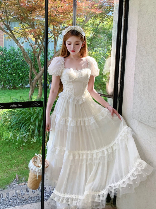 Bingbing is here丨[Moon's Whisper] French pure lust style square collar short top heavy beaded long skirt suit