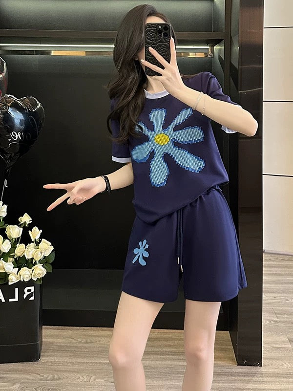 2025 Summer lazy style casual sports suit for women, fashionable, age-reducing and slimming short-sleeved T-shirt and shorts two-piece suit