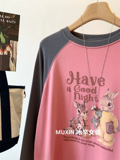 Brushed and thickened cartoon bunny print colorblock raglan sleeve loose large version Korean youth fashion long-sleeved T-shirt