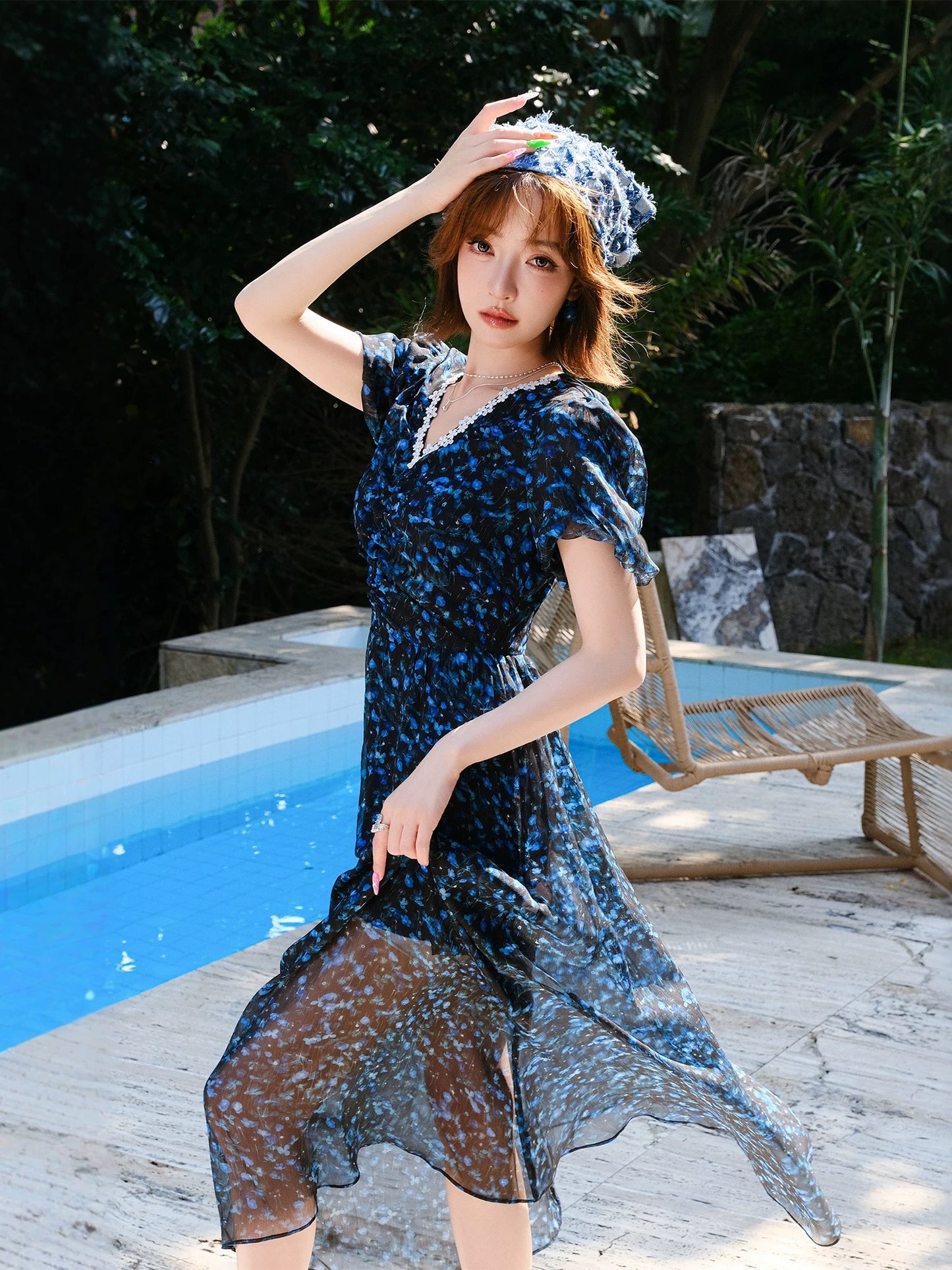 MIUCO blue floral tea dress lace V-neck high-end atmospheric dress puff sleeve banquet exquisite platycodon skirt
