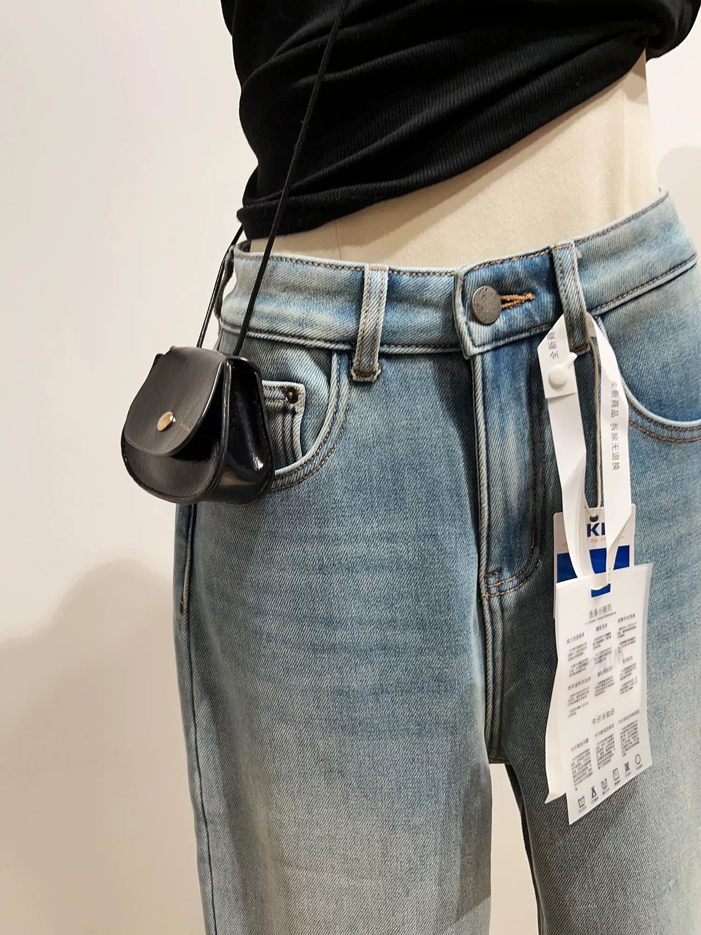 Retro high-waisted wide-leg jeans for women, winter fleece-lined, casual, slimming straight leg pants