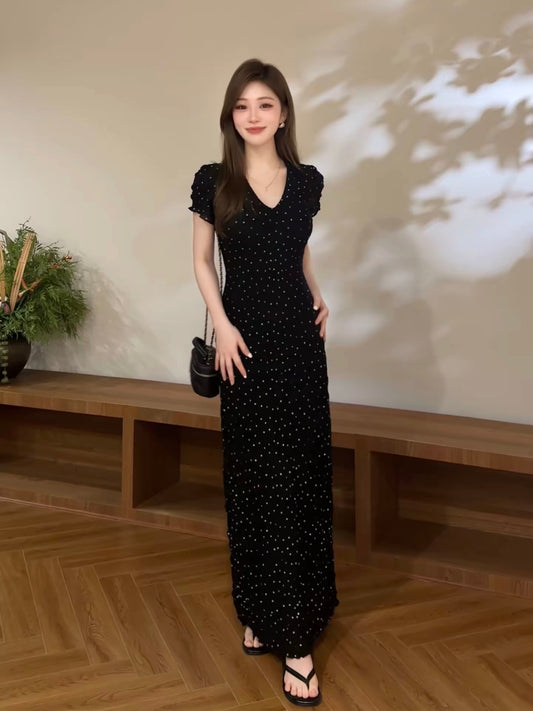 Youyan Summer New French-Style Sleeveless Maxi Dress – V-Neck, Polka-Dot, Waist-Cinching, Slimming & Elegant (DT2515)