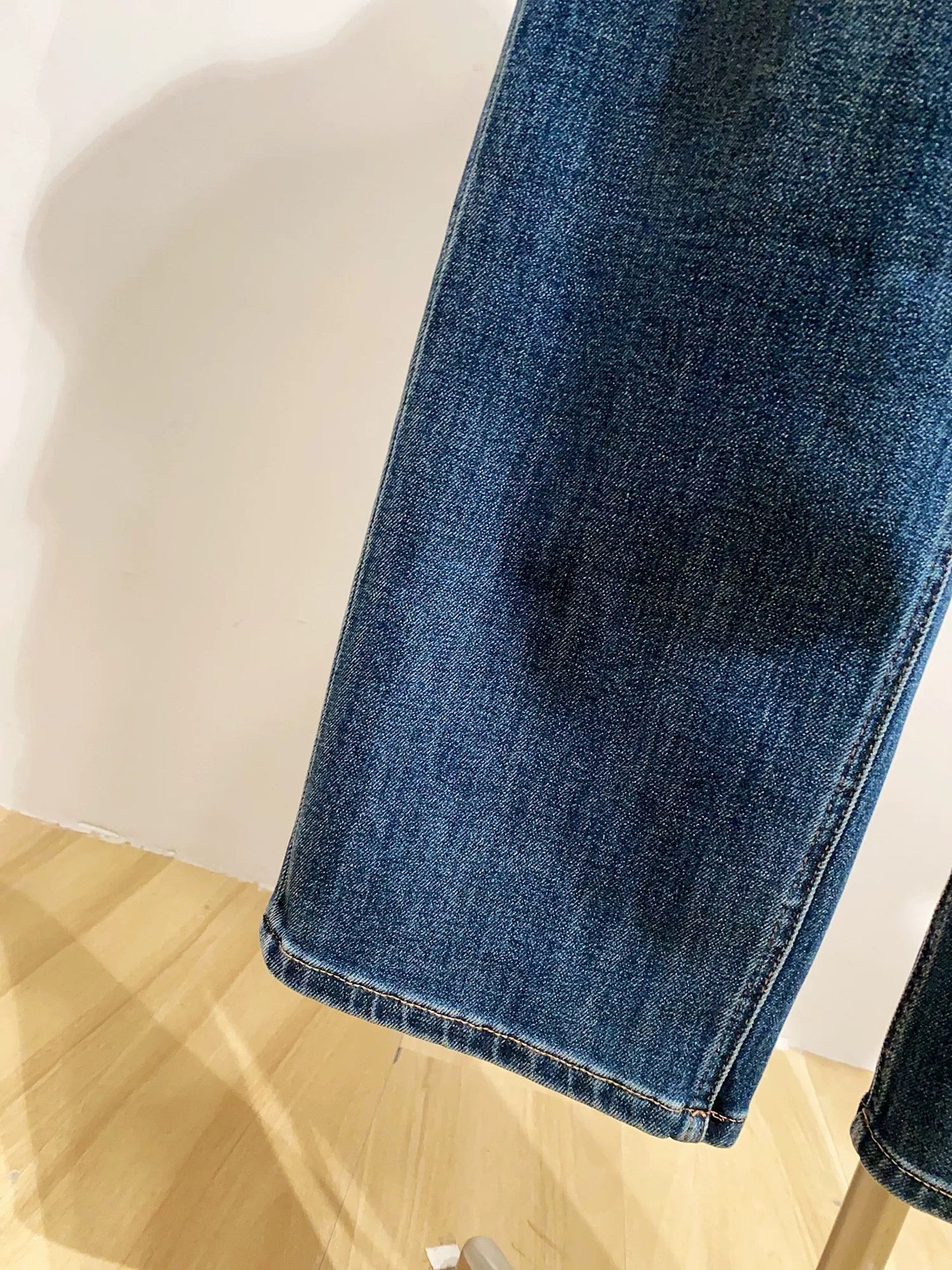 Retro High-Waisted Slimming Straight Leg Jeans for Women, Spring and Autumn Casual Commuter Wide Leg Pants