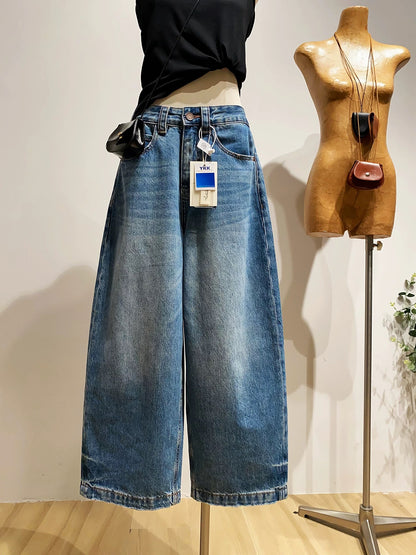 High-end retro high-waisted curved jeans for women, loose fit, slimming cropped pants for spring.