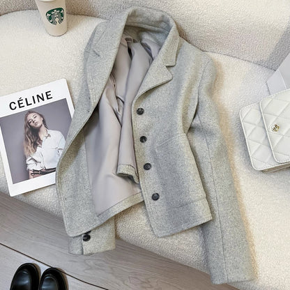 2025 new autumn and winter gray short woolen suit jacket women's Korean style casual fashion small size street suit