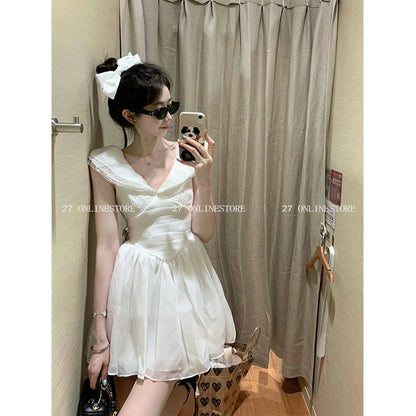 27 ONLINESTORE Super fairy little white dress, temperament, age-reducing and gentle style 2024 summer new short dress