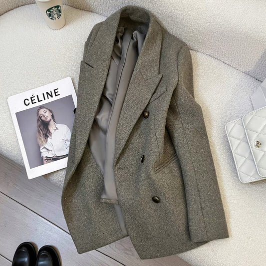Gray-green retro and fashionable woolen suit jacket for women 2025 autumn and winter new style high-end temperament goddess style suit