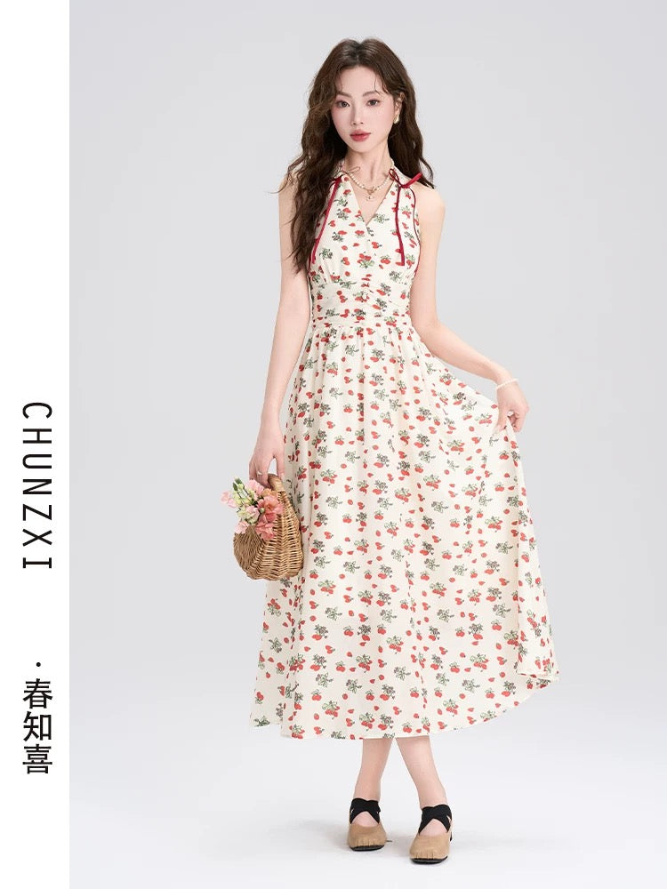 Chun Zhixi seaside holiday style halter neck backless floral dress female summer new waist slimming A-line long skirt
