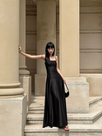 VENUIE black suspender dress for women summer French high-end waistline one-line collar satin sleeveless long skirt