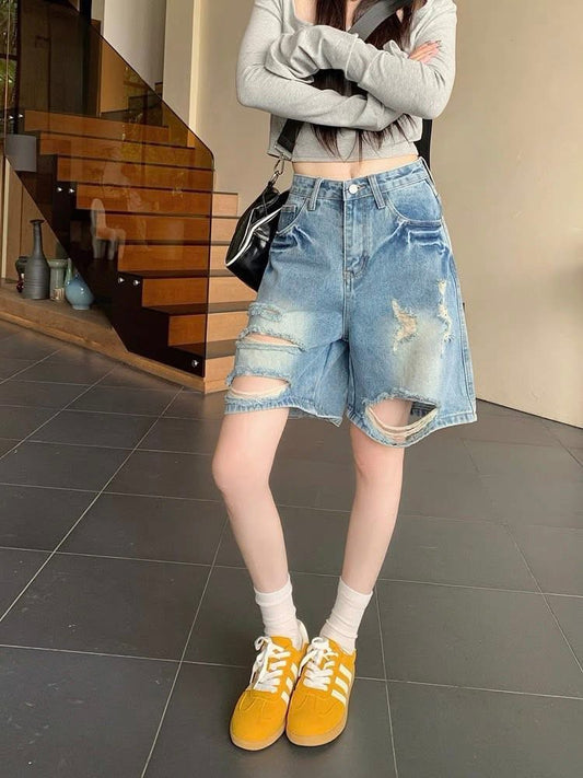 Ripped washed wide-leg five-point jeans for women 2025 summer new retro high waist slim all-match straight pants