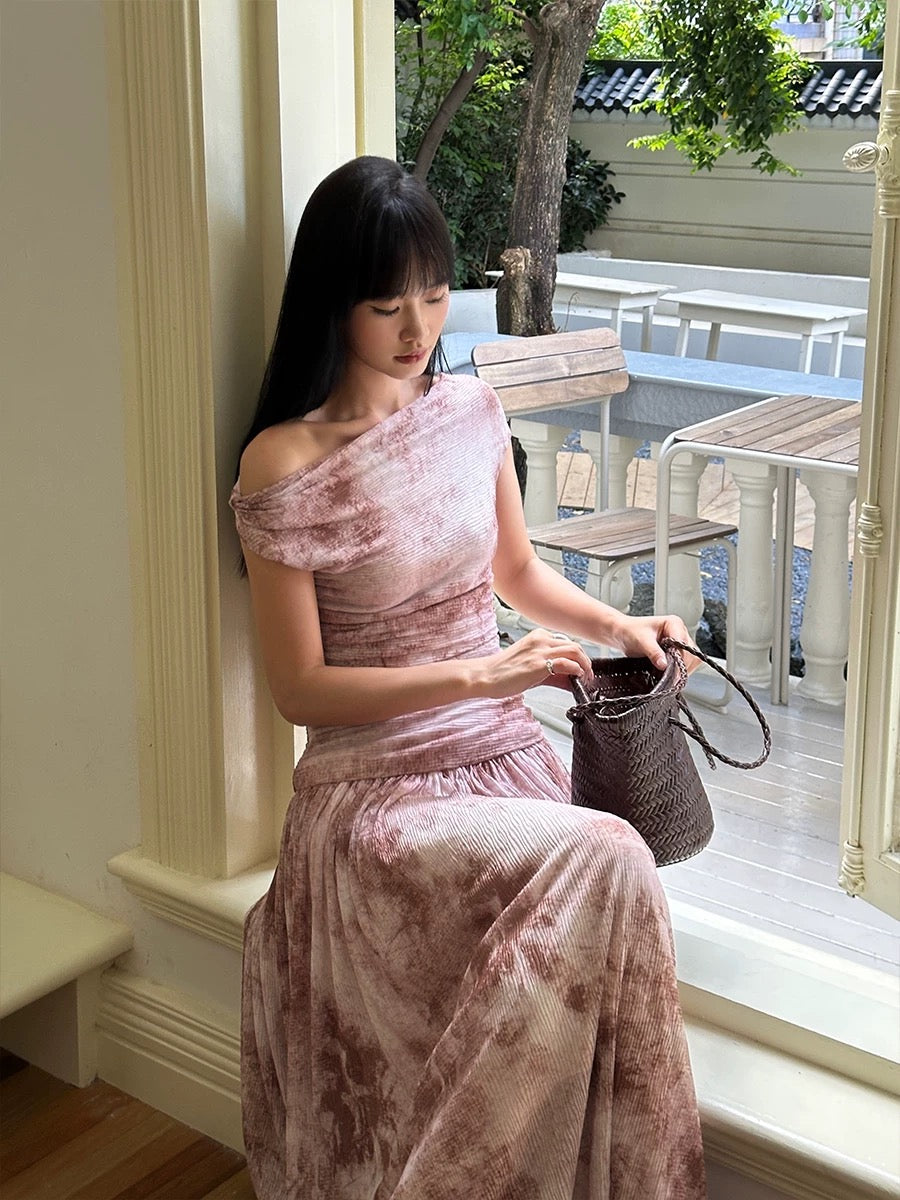 VENUIE lotus pink printed mesh dress for women in summer textured waist slimming pleated one-shoulder long skirt