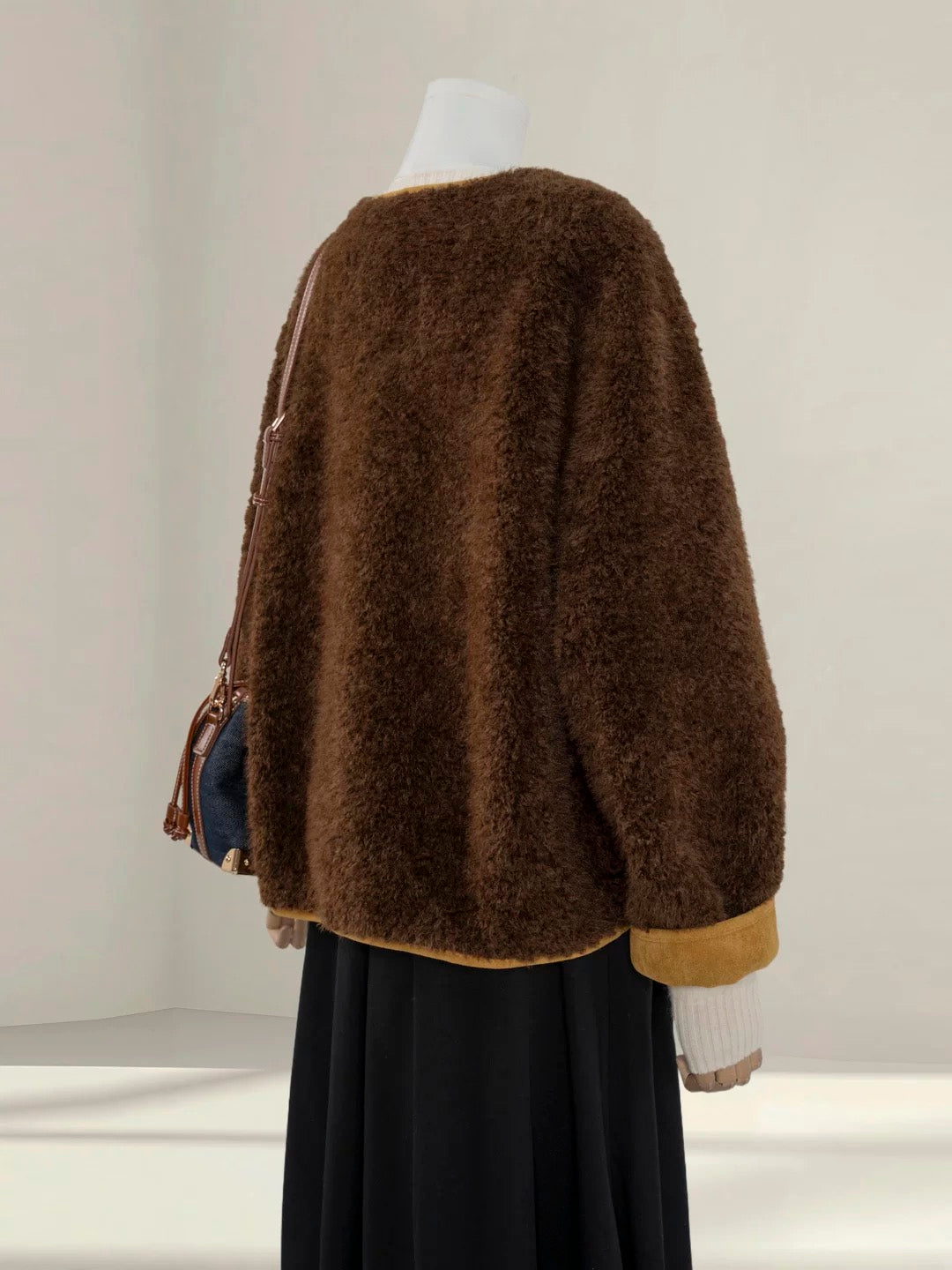 Brown polar fleece lambskin coat for women petite 2025 winter new Korean style thickened fur top