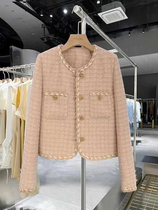 2024 autumn and winter new style age-reducing gentle suit jacket for women with small stature, fresh and white small suit trendy winter style