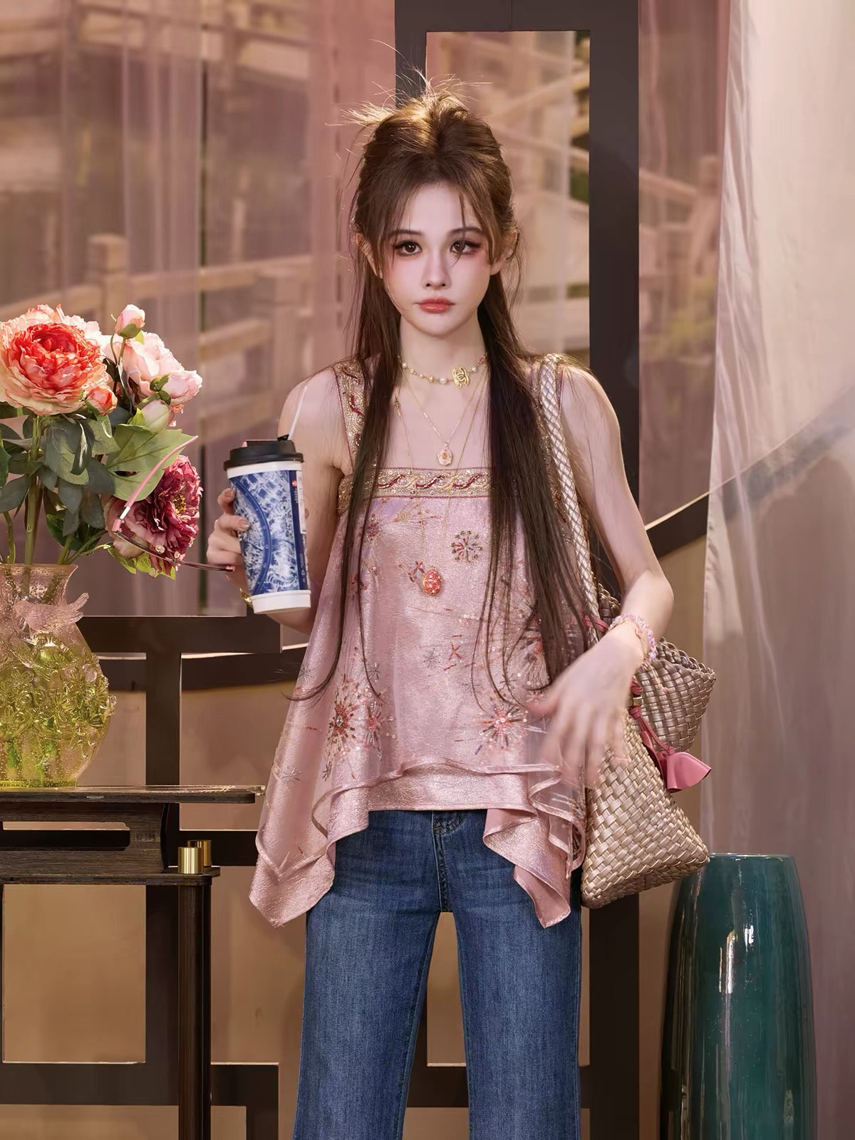TUNTUN Spring/Summer "Blazing Trees & Flowing Light" Collection: Neo-Chinese Fantasy-Style Camisole Featuring Fireworks-Inspired Bead and Floral Embroidery (Designed for Outerwear)