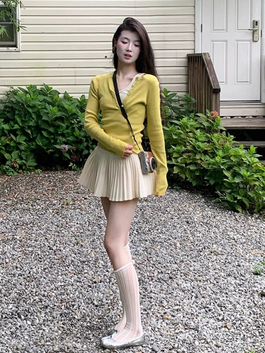 Early spring outfit: dopamine yellow fake two-piece slim long-sleeved sweater top and skirt two-piece suit