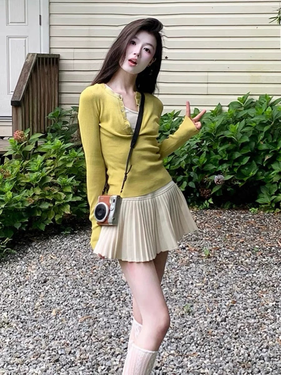 Early spring outfit: dopamine yellow fake two-piece slim long-sleeved sweater top and skirt two-piece suit
