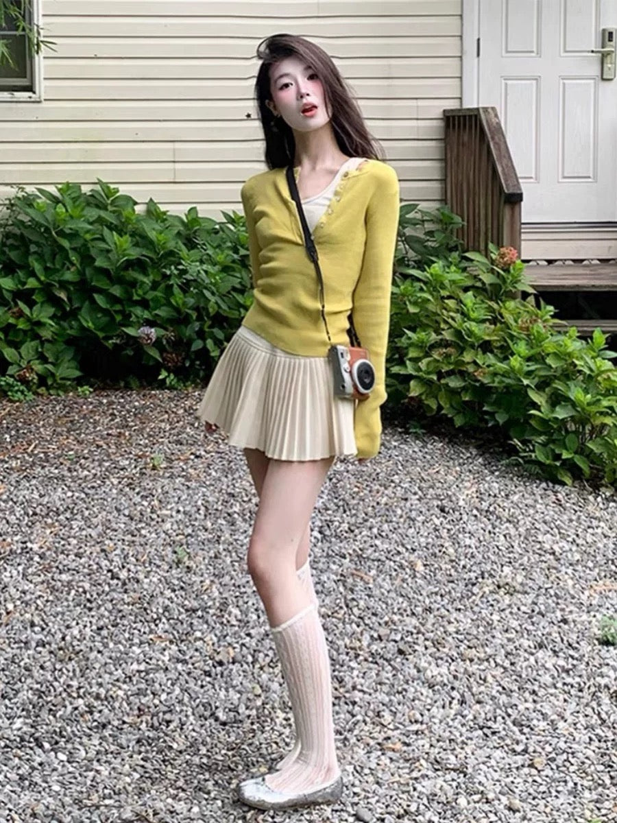 Early spring outfit: dopamine yellow fake two-piece slim long-sleeved sweater top and skirt two-piece suit