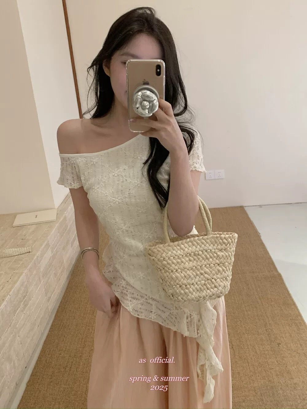 French temperament irregular ribbon oblique shoulder short-sleeved T-shirt female 2025 summer new unique beautiful waist top