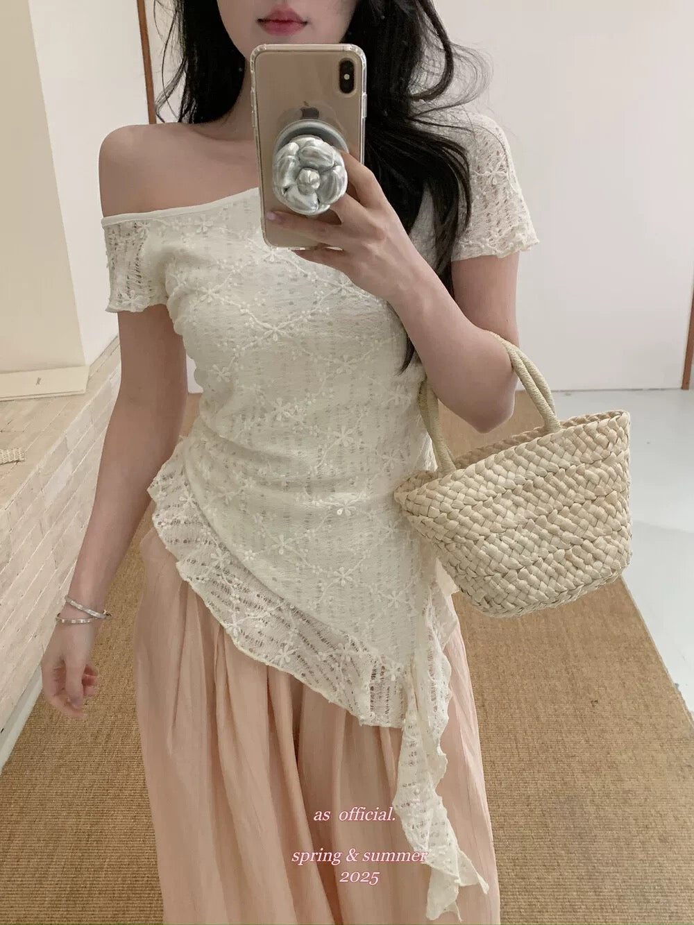 French temperament irregular ribbon oblique shoulder short-sleeved T-shirt female 2025 summer new unique beautiful waist top