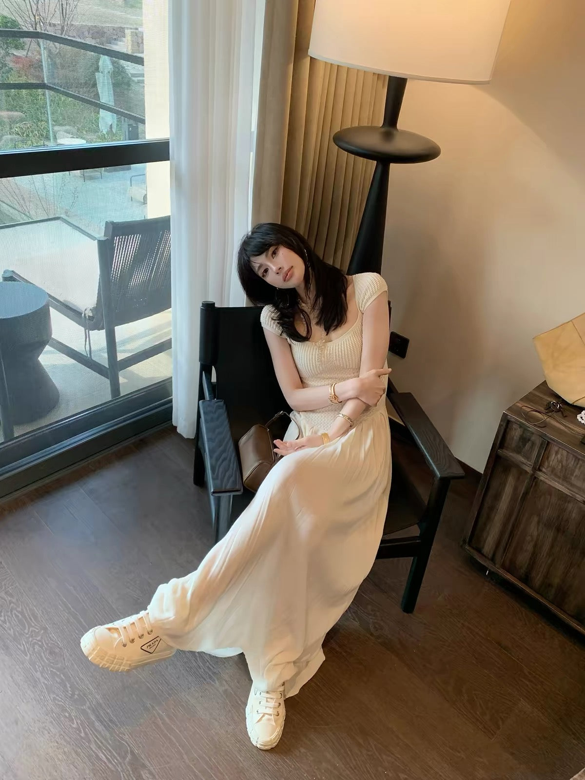 ASM ANNA / Premium French-style elegant long dress featuring a square neckline and a blend of mercerized wool, combed cotton, acetate, and Tencel.