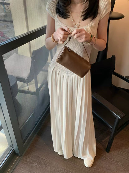 ASM ANNA / Premium French-style elegant long dress featuring a square neckline and a blend of mercerized wool, combed cotton, acetate, and Tencel.
