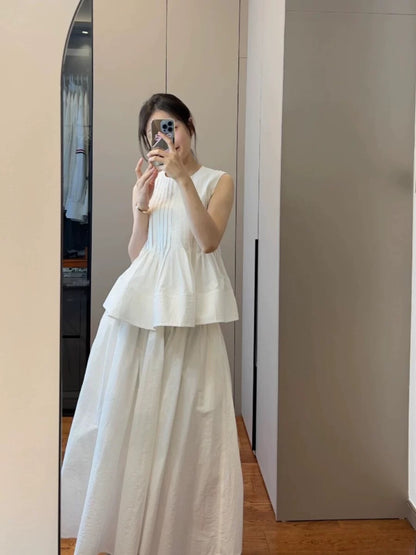 Salt style two-piece suit, sleeveless flower bud top + high-waisted A-line skirt, summer fashion, foreign style and high-end feel