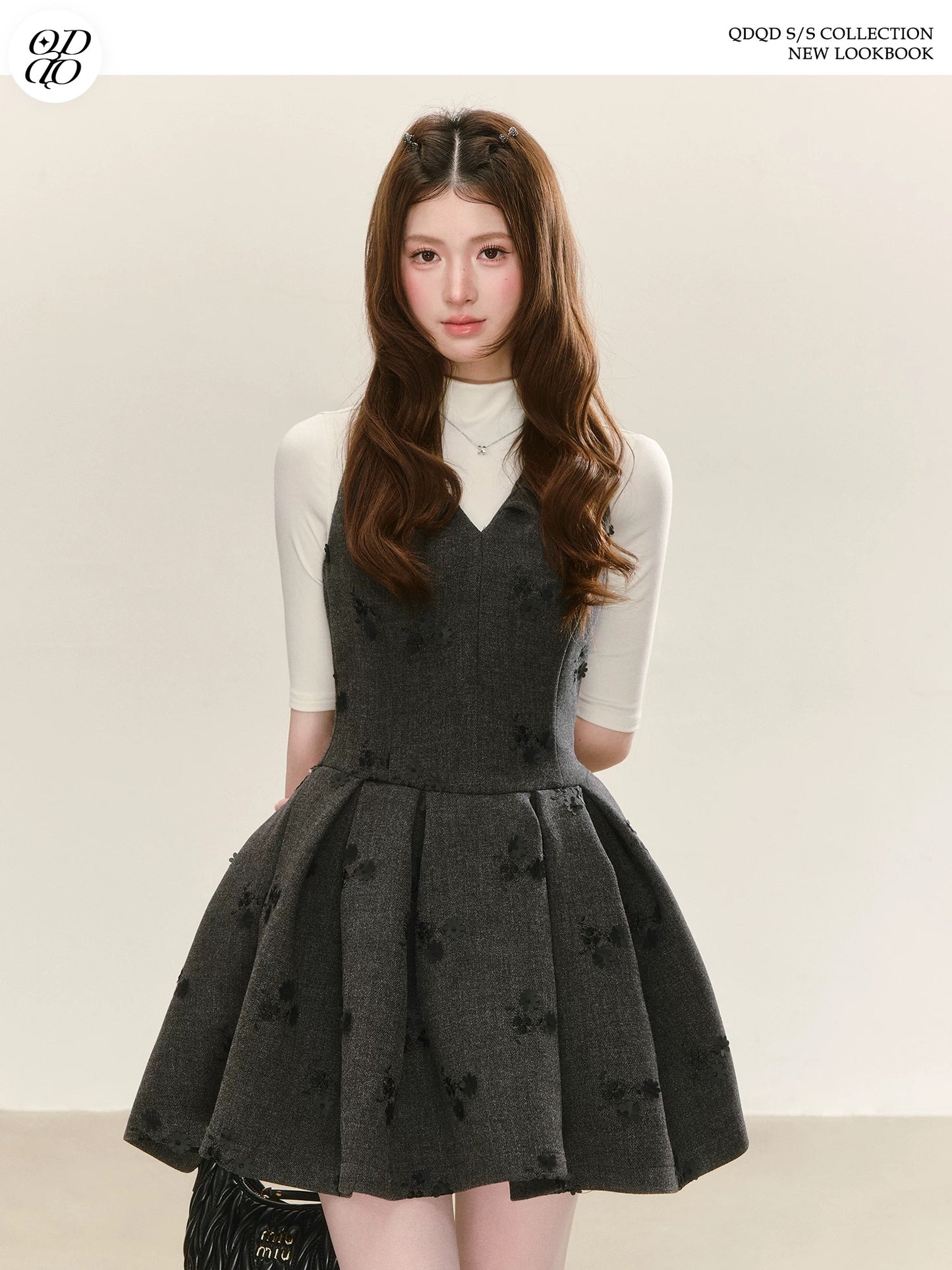 QDQD Elegant and Sophisticated Gray Jacquard Vest Dress, New Spring Style, Sleeveless Dress for Women