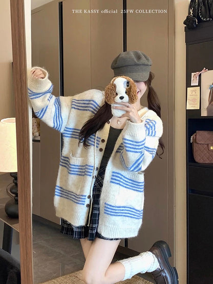 College style lazy design sweater jacket women 2025 autumn new striped hooded long-sleeved knitted top women