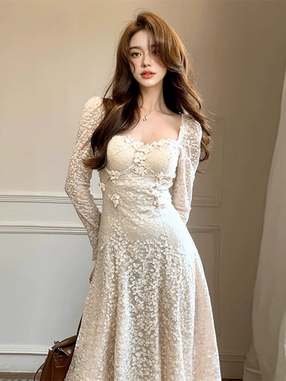 European station lace dress early autumn new women's French design sense of wear temperament waist slimming dress skirt