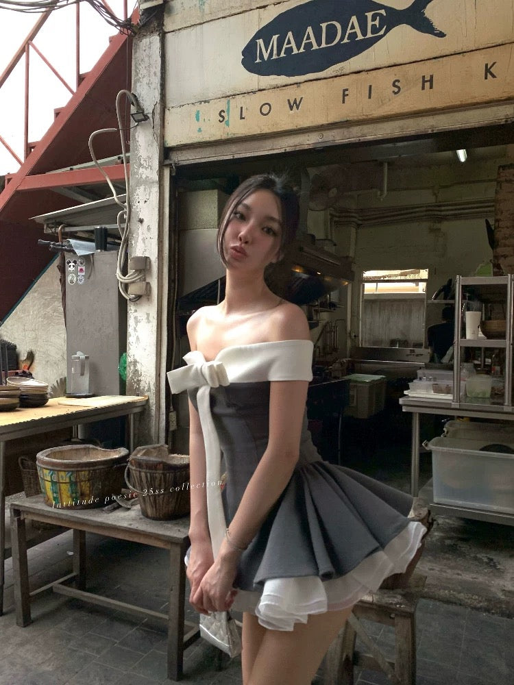 Lattitude/Yang Xiaolu Butterfly - Gray-toned Bow-print Off-the-shoulder Strapless Dress with Puffy Skirt