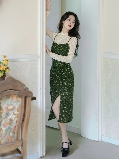 Green corduroy floral suspender skirt two-piece set 2024 early spring temperament super fairy high-end forest style outfit set