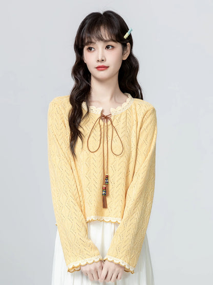 Creamy yellow openwork knitted top for women, spring and autumn 2026 new style, bow tie lace patchwork short top