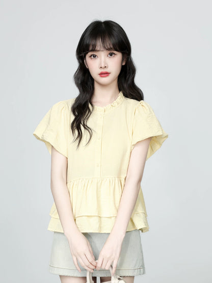 French-style yellow short-sleeved shirt for women, new summer 2026 design, puff sleeves, ruffled hem, short top.