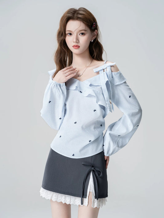French style blue off-shoulder long-sleeved shirt for women, spring and autumn 2026 new style, bow-tie V-neck shirt, short top