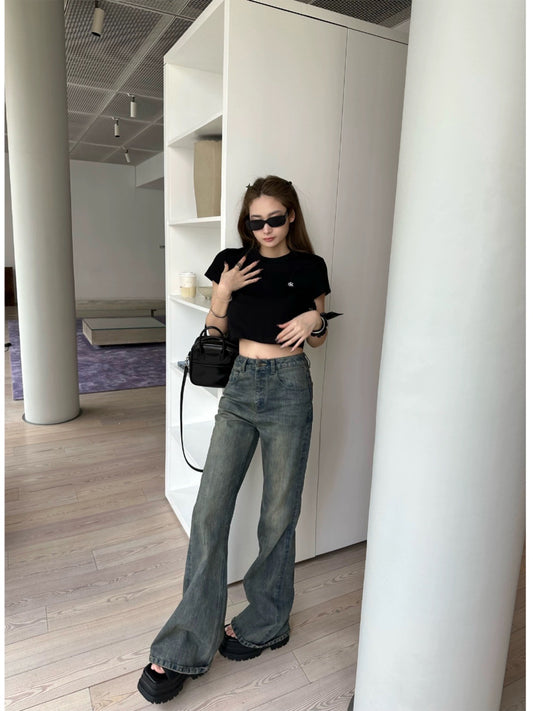 Xinlei Lin private server recommendation Paris @家微拉 distressed washed jeans casual trousers for women spring and summer