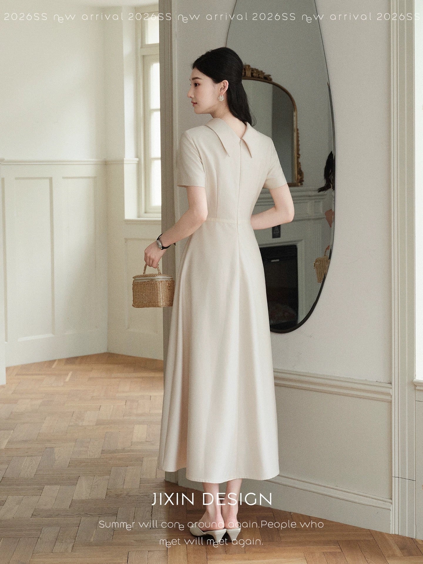 Sending a letter to the "Windsor White" Hepburn-style long dress, off-white rayon short-sleeved stand-collar waist-cinching elegant dress.