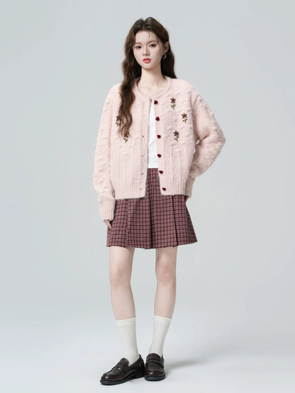 Pink round neck cardigan for women, autumn/winter 2026 new style, floral embroidered knitted cardigan top.