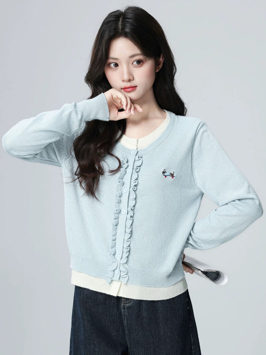Blue faux two-piece knitted cardigan for women, spring and autumn 2026 new style, color blocking, ruffled trim sweater jacket, short top.