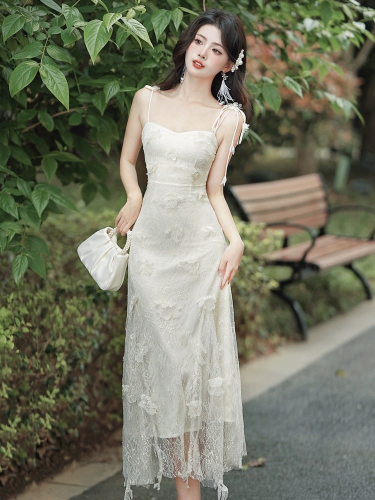 French high-end, exquisite and beautiful lace suspender dress, seaside vacation beach long dress, fairy temperament and slimming