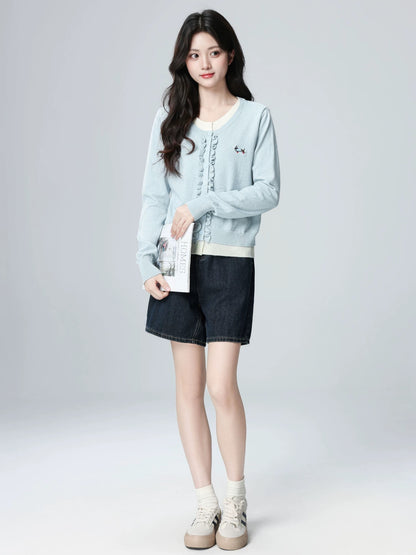 Blue faux two-piece knitted cardigan for women, spring and autumn 2026 new style, color blocking, ruffled trim sweater jacket, short top.