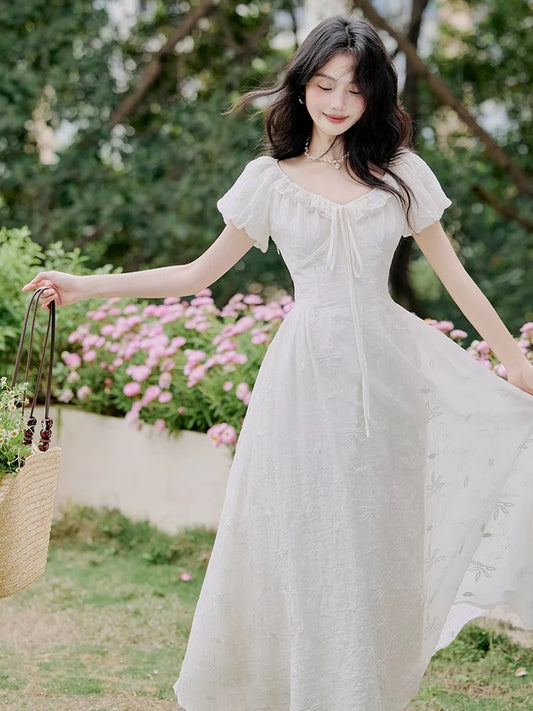 Tea break French dress summer 2024 new style chic and beautiful temperament super fairy high-end Hepburn style little white dress