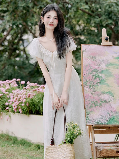 Tea break French dress summer 2024 new style chic and beautiful temperament super fairy high-end Hepburn style little white dress