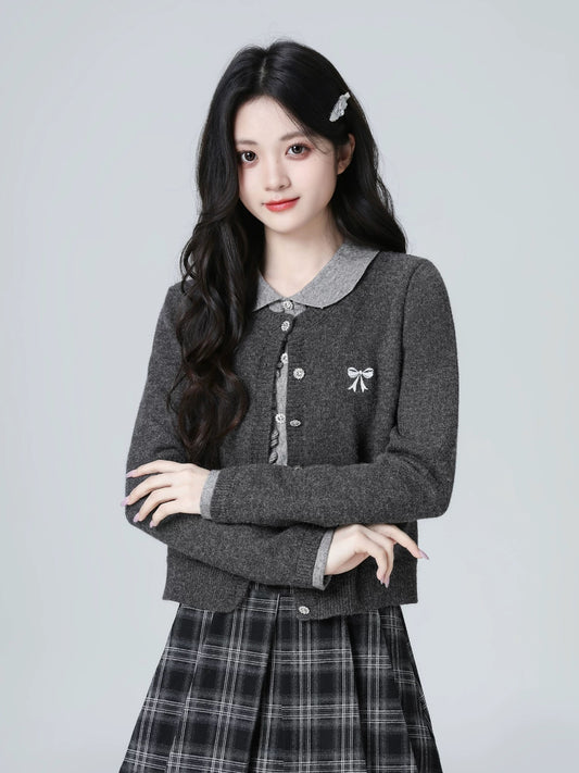 Dark gray collared knit cardigan for women, spring and autumn 2026 new style, faux two-piece patchwork sweater, short top.
