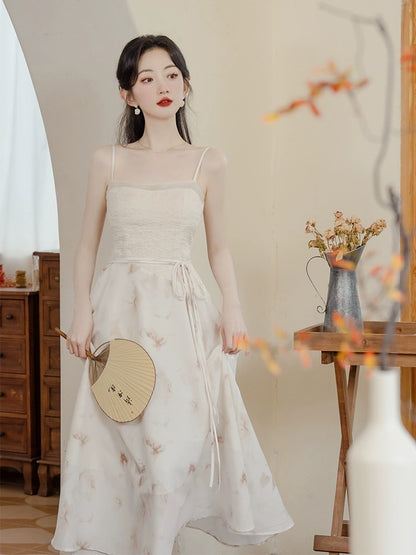 New Chinese style women's autumn skirt, sweet and spicy design suit, fairy style smudged suspender dress, fairy slimming