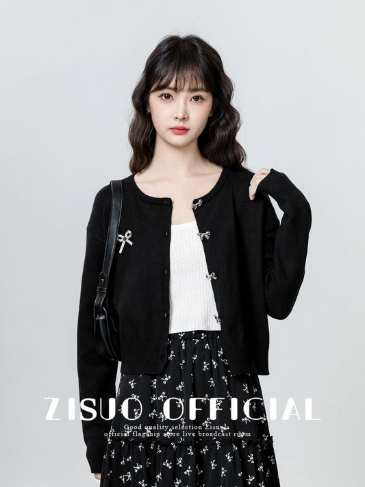 Women's black knitted cardigan, spring and autumn 2026 new style, niche design, slimming sweater, short top.