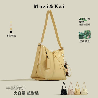 MuziKai large capacity underarm bag women's 2025 new spring fashion simple work commuting messenger bag