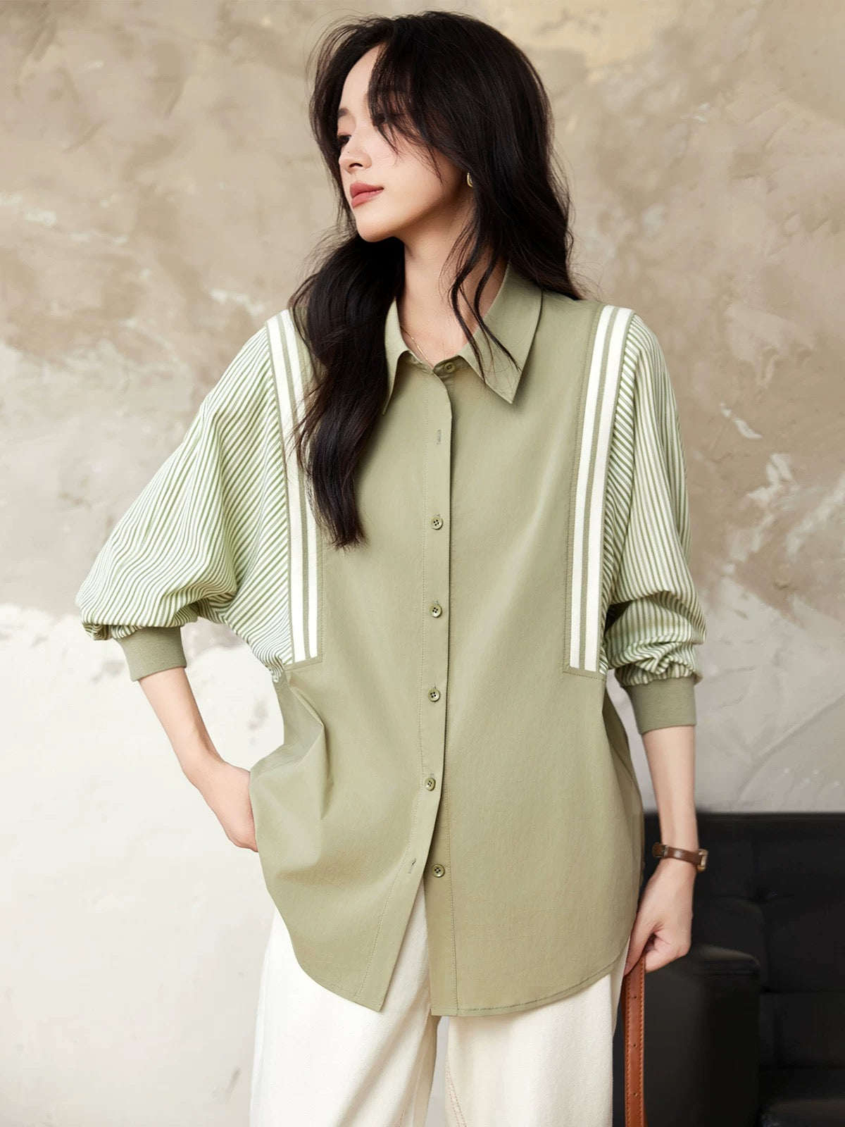 Yipinle Slightly Fat Large Size Women's Casual Contrast Color Striped Splicing Shirt Women's Early Autumn 2024 New Loose Top