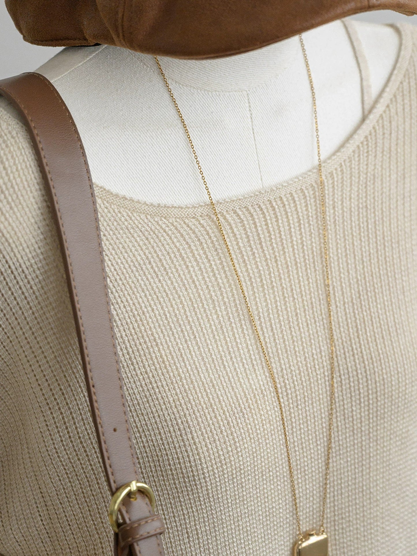 CHAO-level recommendation! Autumn top ~ Korean style light khaki large round neck soft lazy knitted long-sleeved top